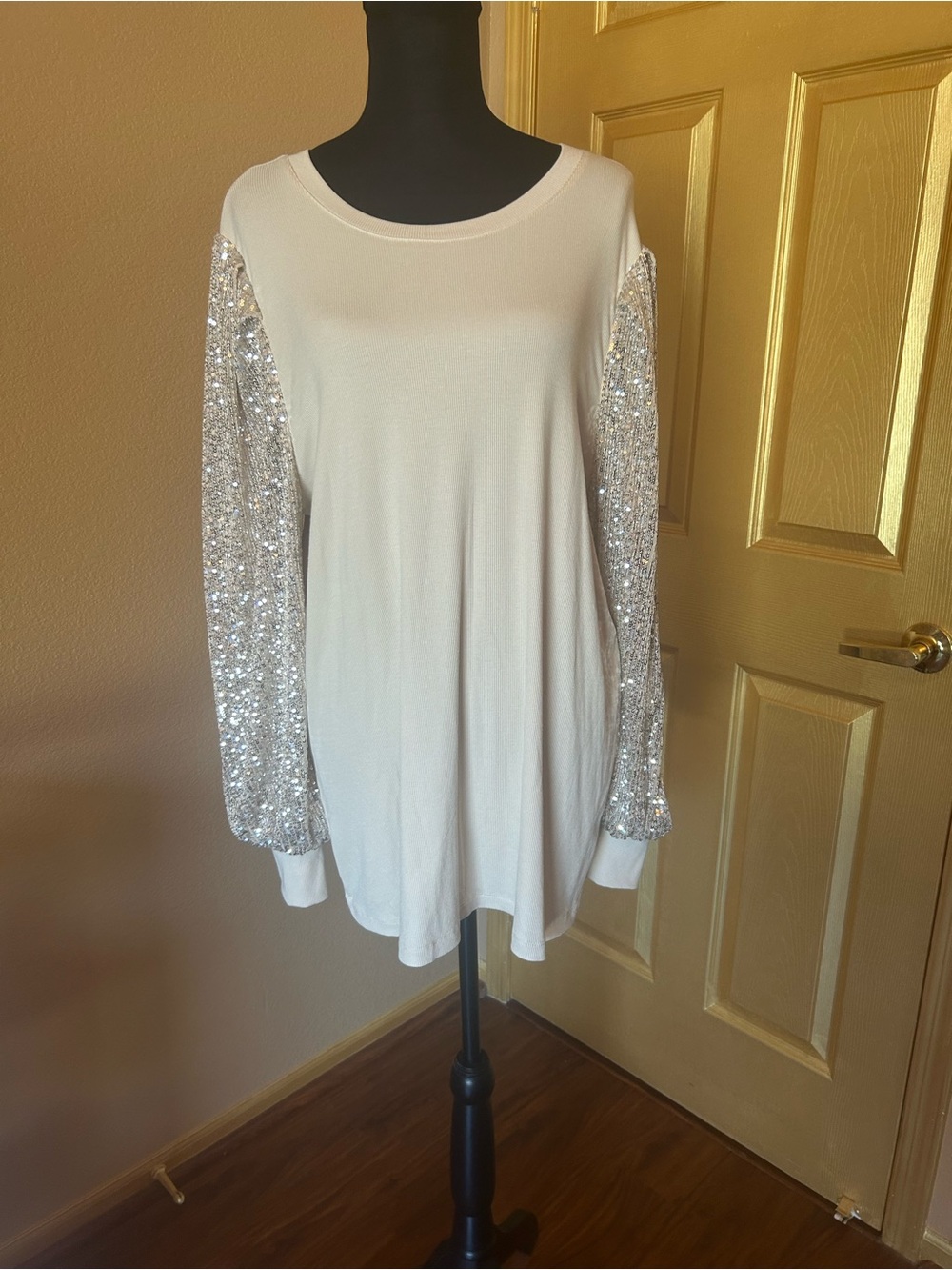 Torrid blouse with sequined sleeves